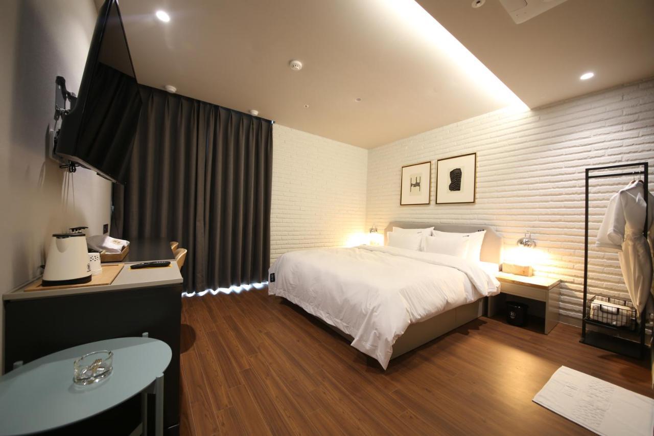 brown dot hotel busan sajik stadium